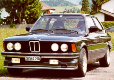 BMW 232i